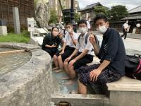 足湯でリラックス! 足湯でリラックス!